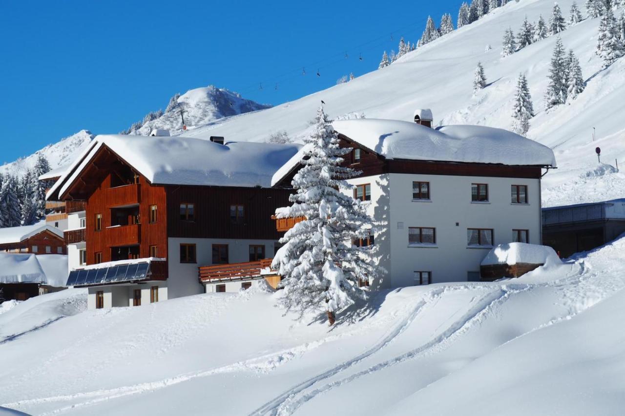 Haus Furka Hotel Damuels Luaran gambar