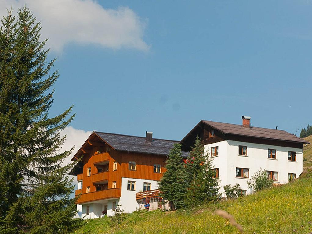 Haus Furka Hotel Damuels Luaran gambar