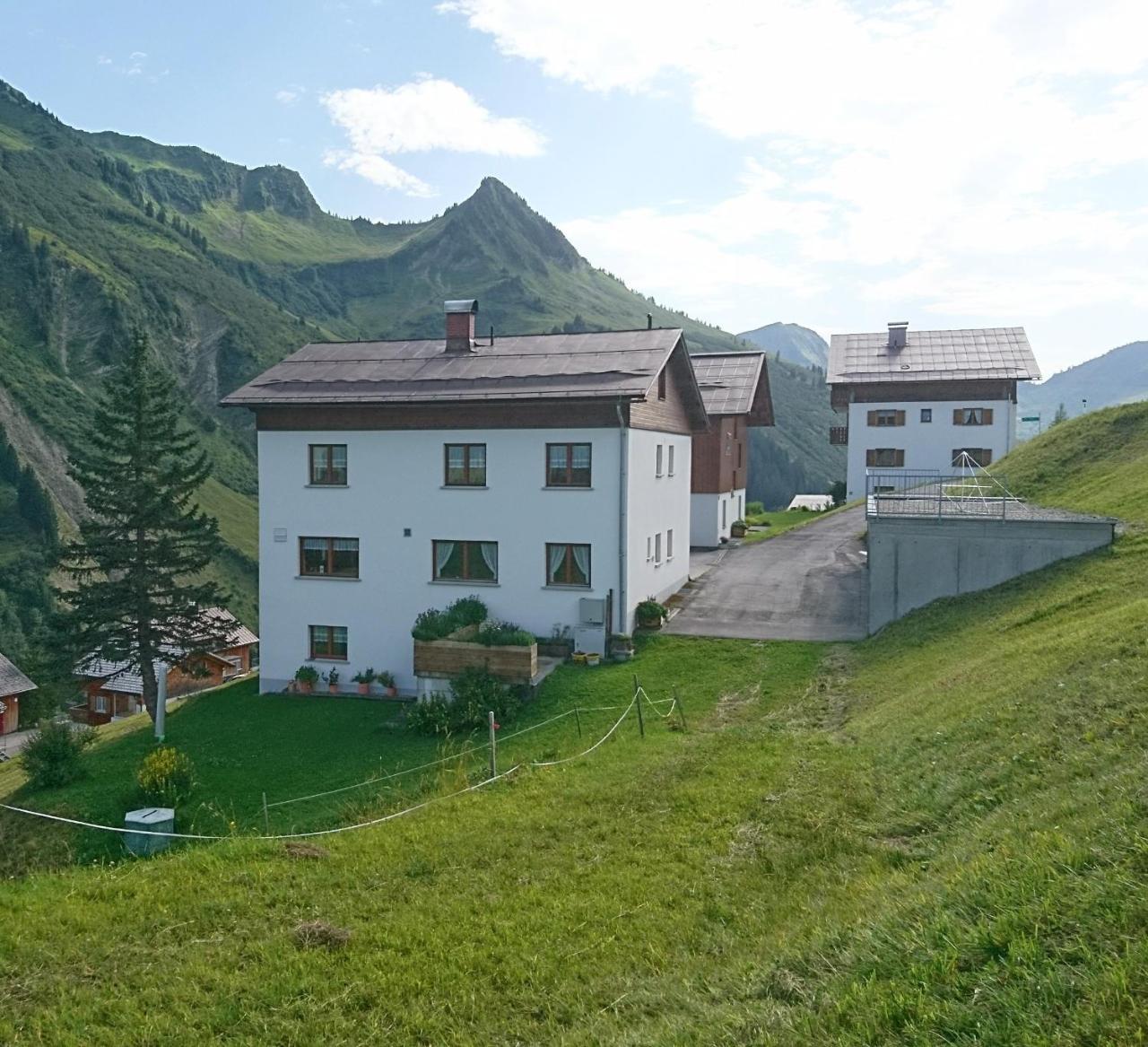 Haus Furka Hotel Damuels Luaran gambar